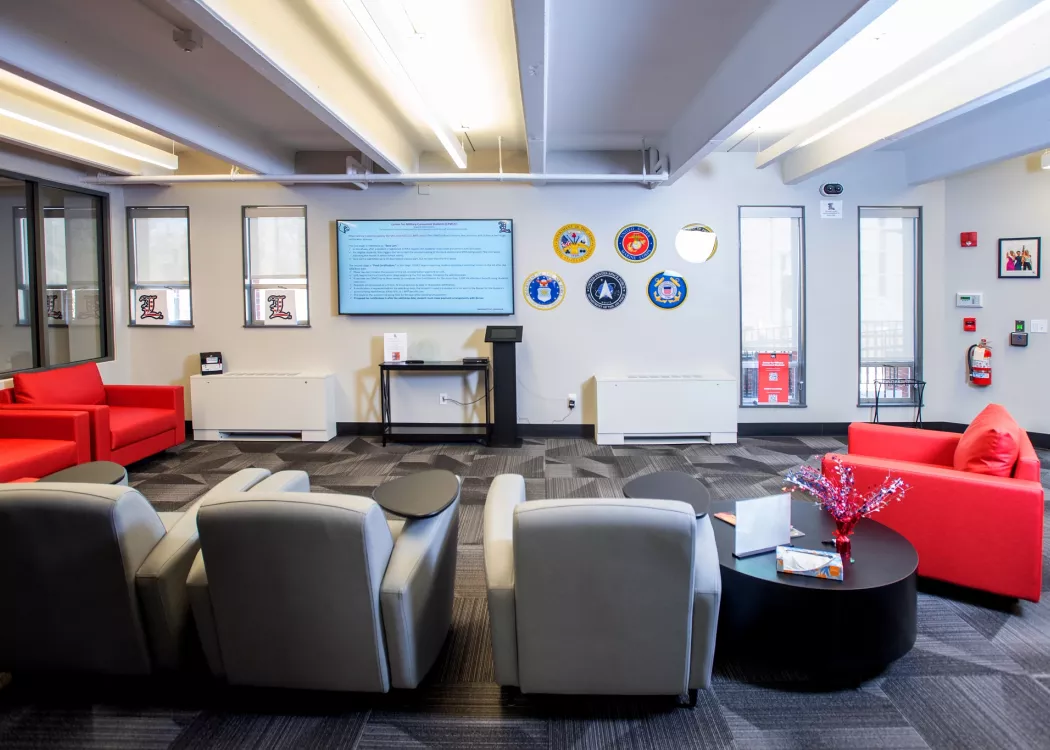 Brodschi Hall Main Level Lounge
